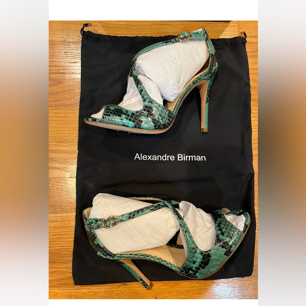 Alexandre Birman Heels Size 7 Green Snakeskin Bucatta Open Toe Strappy
